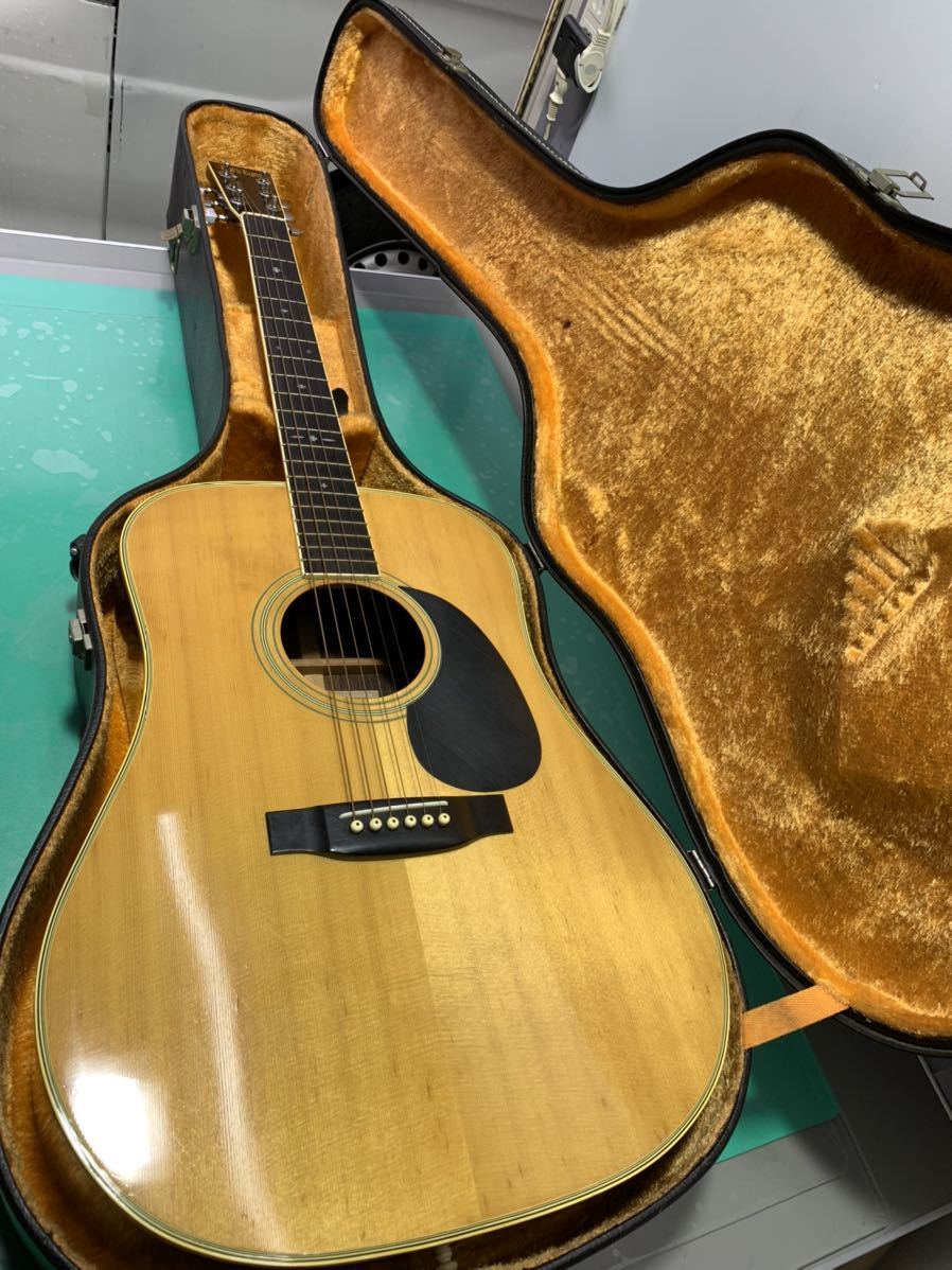 □□ Cat's Eyes ☆CE-300☆東海楽器 TOKAI キャッツアイ