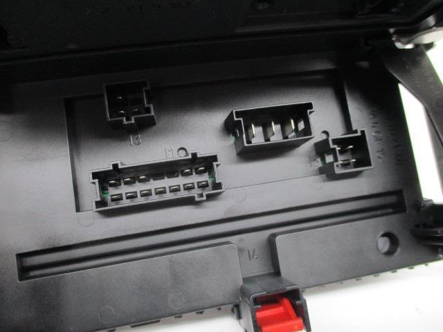 H19 Benz S350 W221 221056 (16) fuse box Sam relay A2215403250 166452 4238