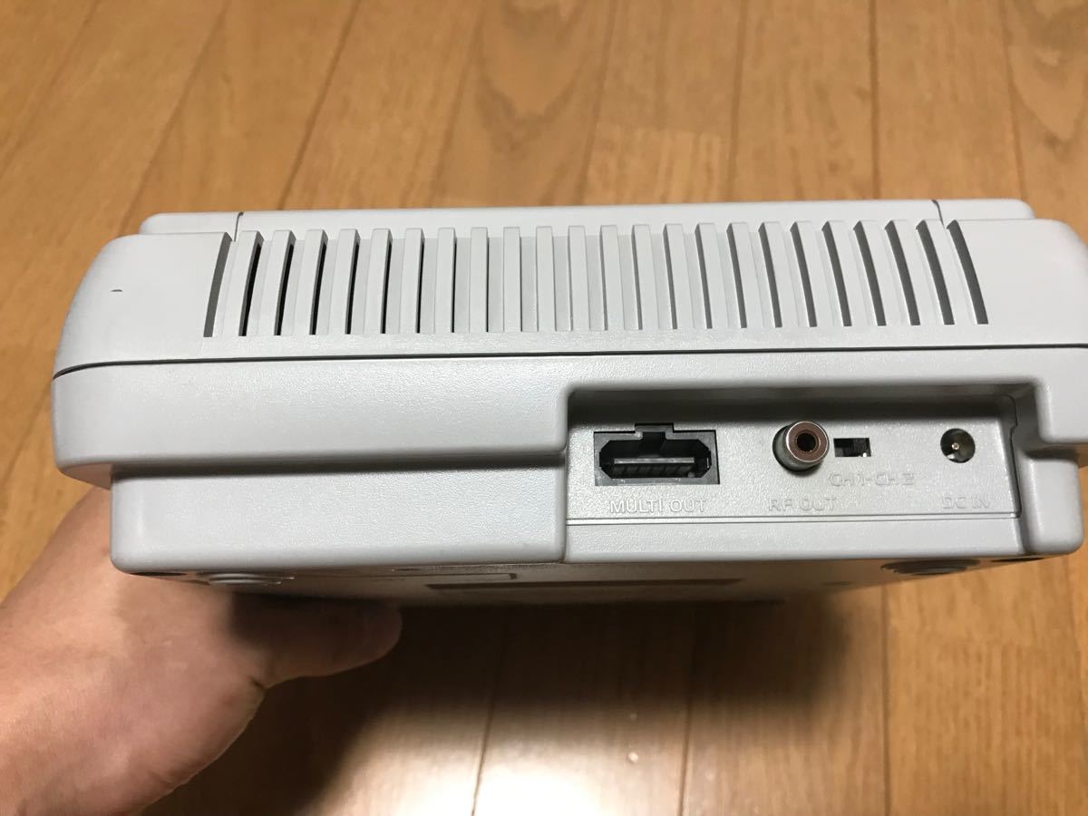 スーパーファミコン本体フルセット　分解洗浄済み　全ソフト端子清掃済み　純正品　正常動作品　スーパーゲームボーイ付