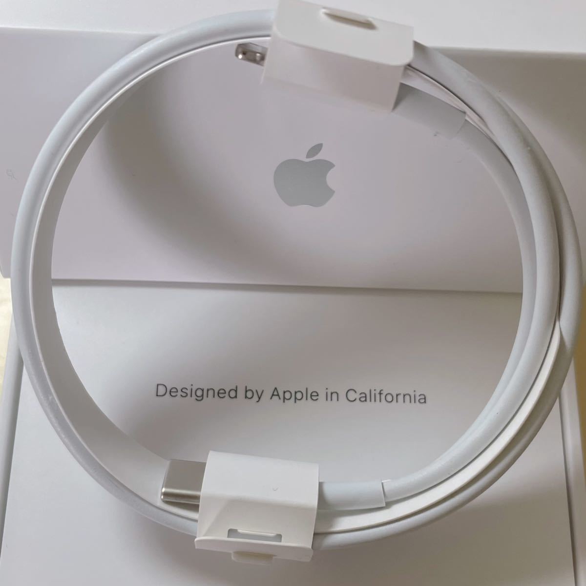 新品　Lightningケーブル　 USB-C Apple ライトニング Lightningケーブル　国内正規品