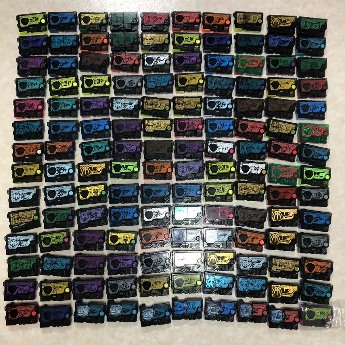 1円~仮面ライダー ゼロワン GP/SGプログライズキー 140個まとめ 1円~仮面ライダー ゼロワン GP/SGプログライズキー 140個まとめ