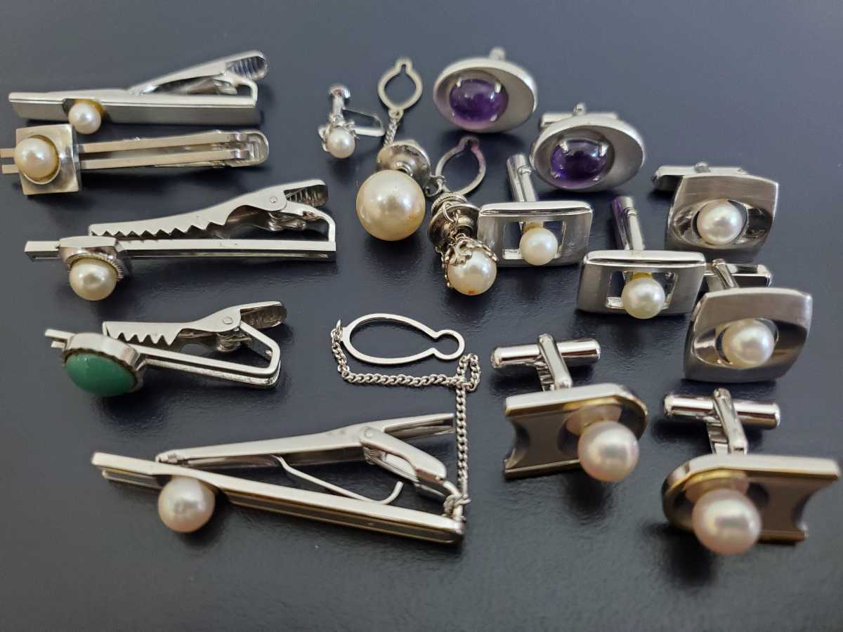 ヤフオク! - ☆16点まとめ売り☆ カフス タイピン イヤリング アクセ...