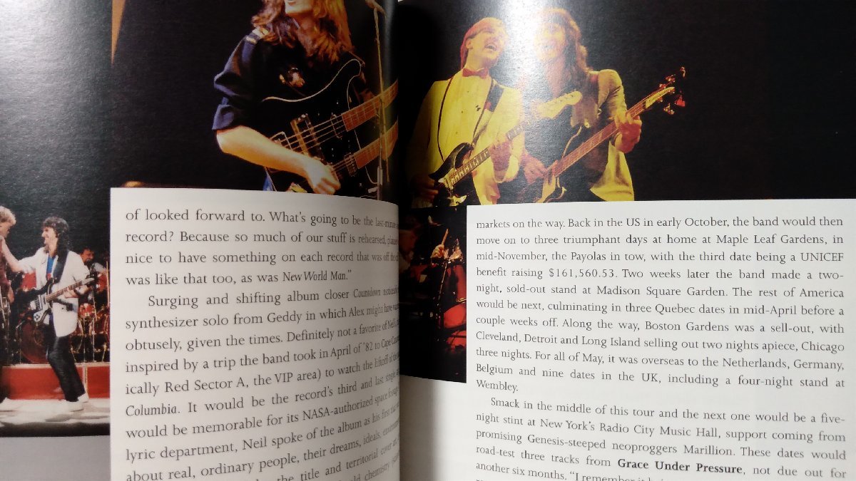 ★★CONTENTS UNDER PRESSURE 30 YEAR OF RUSH AT HOME & AWAY★ヒストリーブック 洋書 全編英語★中古本 [2674BOK_画像5