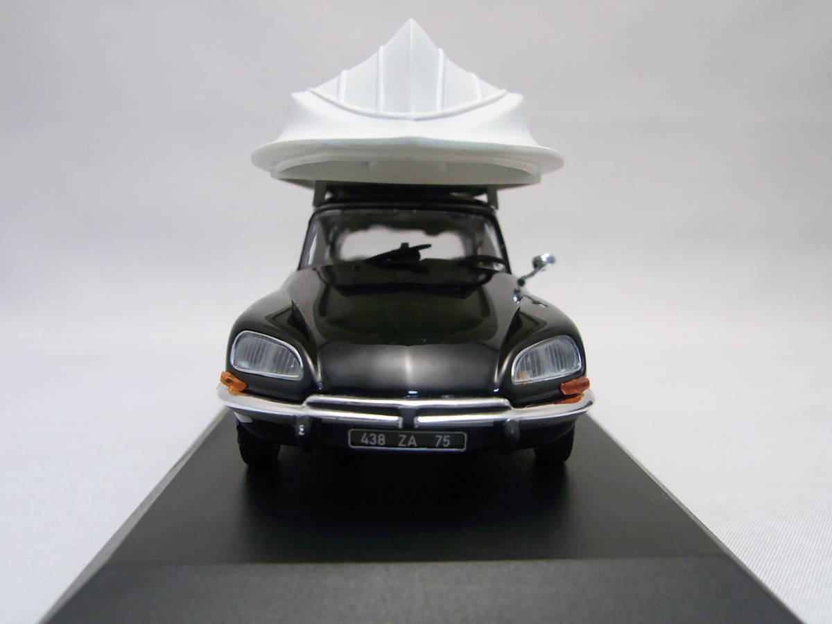 ★貴重!★CITROEN DS21 Pallas 1972 Black with boat on roof 1/43【シトロエン ボート運搬】★極美品!★NOREV/ノレブ製 157072_画像4