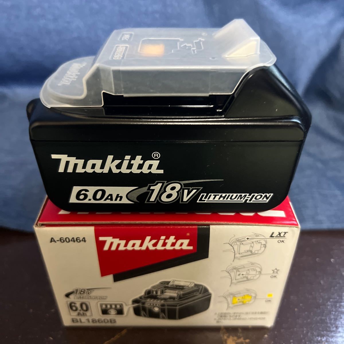 マキタ リチウムイオンバッテリBL1860B 18V 6.0Ah A-60464 www.esole.eu