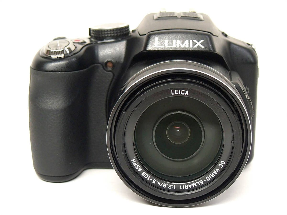 〓 79)Panasonic LUMIX DMC-FZ200 動作未確認ジャンク LEICA DC VARIO-ELMARIT レンズ一体型デジタルカメラ パナソニック ライカ ε_画像2