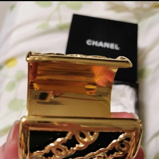 CHANEL　シャネル　バンクレッド　オールド　腕輪 アンティーク バングル フランス製 シャネル バングル ココマーク ブローチ