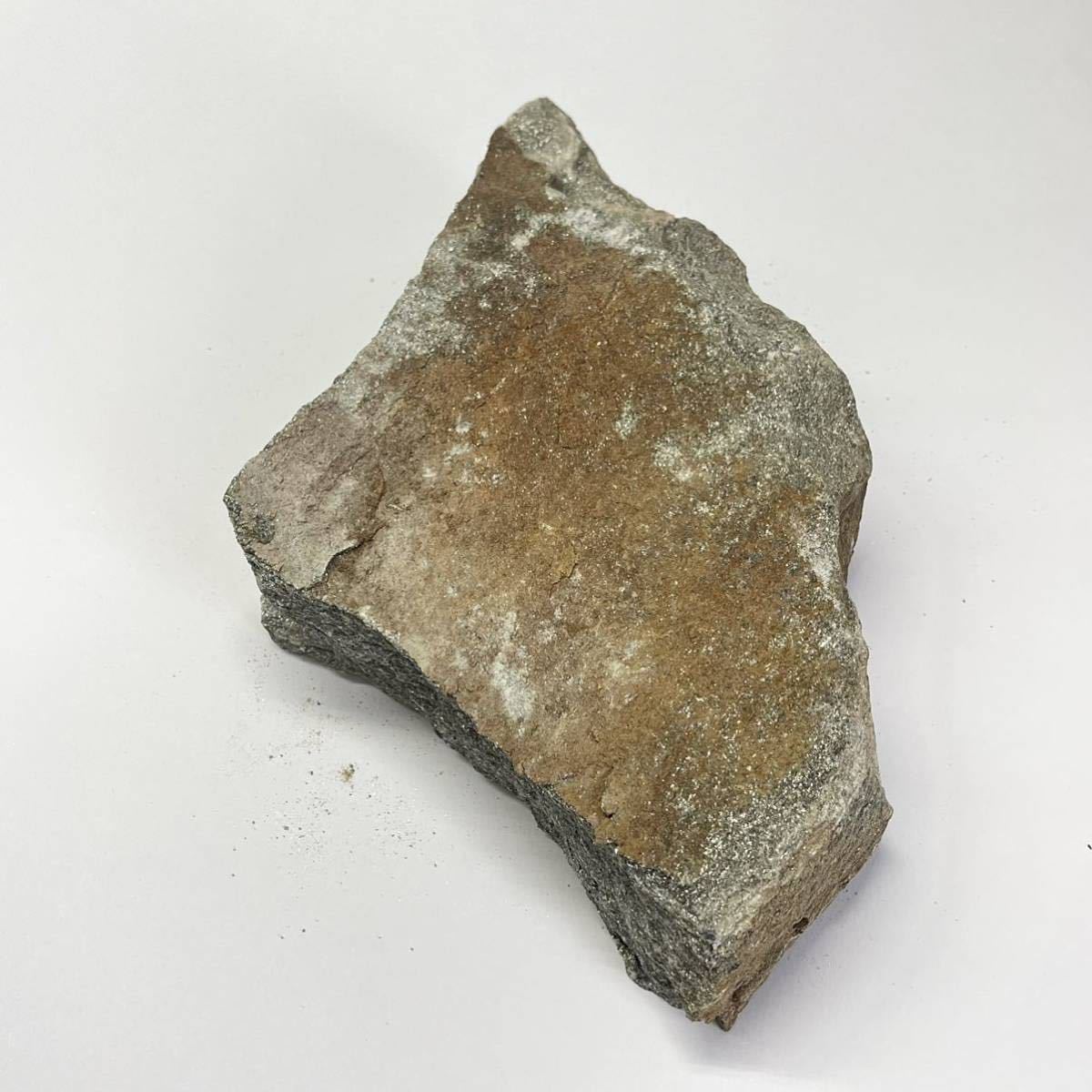 バドガシュタイン鉱石 1740g オーストリア産 ラジウム 自宅温泉 ccorca.org
