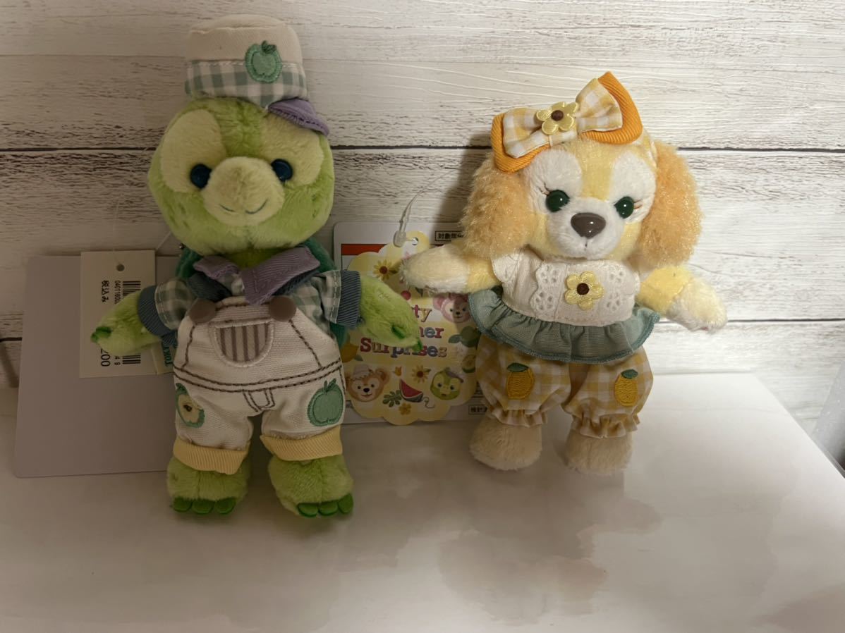 ディズニーシー テイスティサマーサプライズ ぬいぐるみバッジ4点 新品