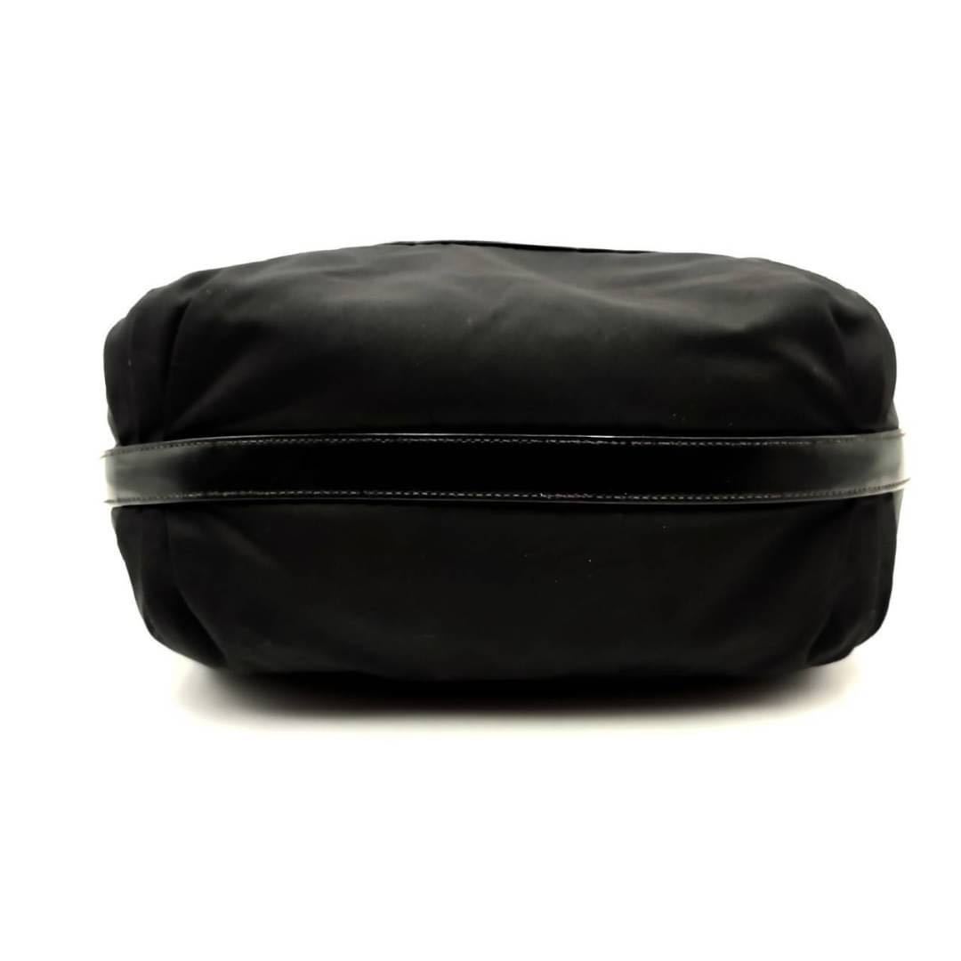 1円【極美品】 PRADA プラダ 三日月 ワンショルダー ハンドバッグ