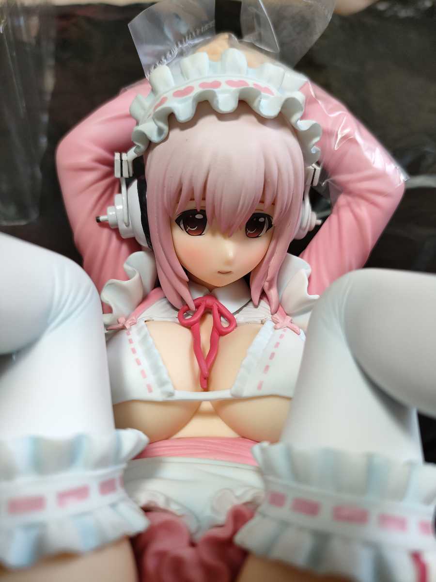 すーぱーそに子 Lolita Maid ver.+ベッド風台座付 1/6 GIFT