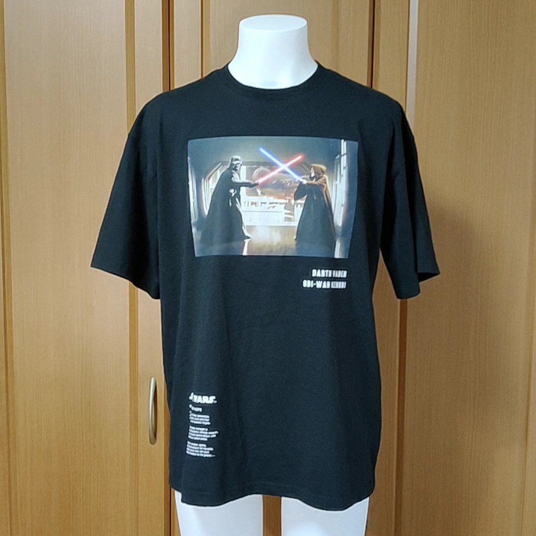 STARWARS半袖TシャツL 黒 スターウォーズダースベイダーVS STARWARS半袖TシャツL 黒 スターウォーズダースベイダーVS