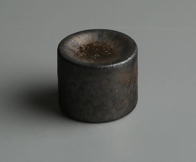 中国茶道具 蓋置き シンプルな石の質感 筒型 アンティーク調 陶磁器製 (円形)の画像1