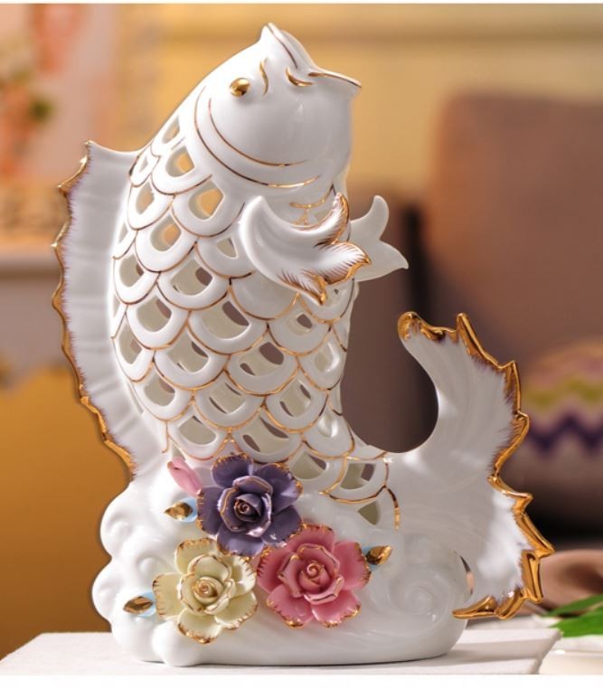置物 いきいきとした鯉 エレガント 花の装飾付き ヨーロピアン風