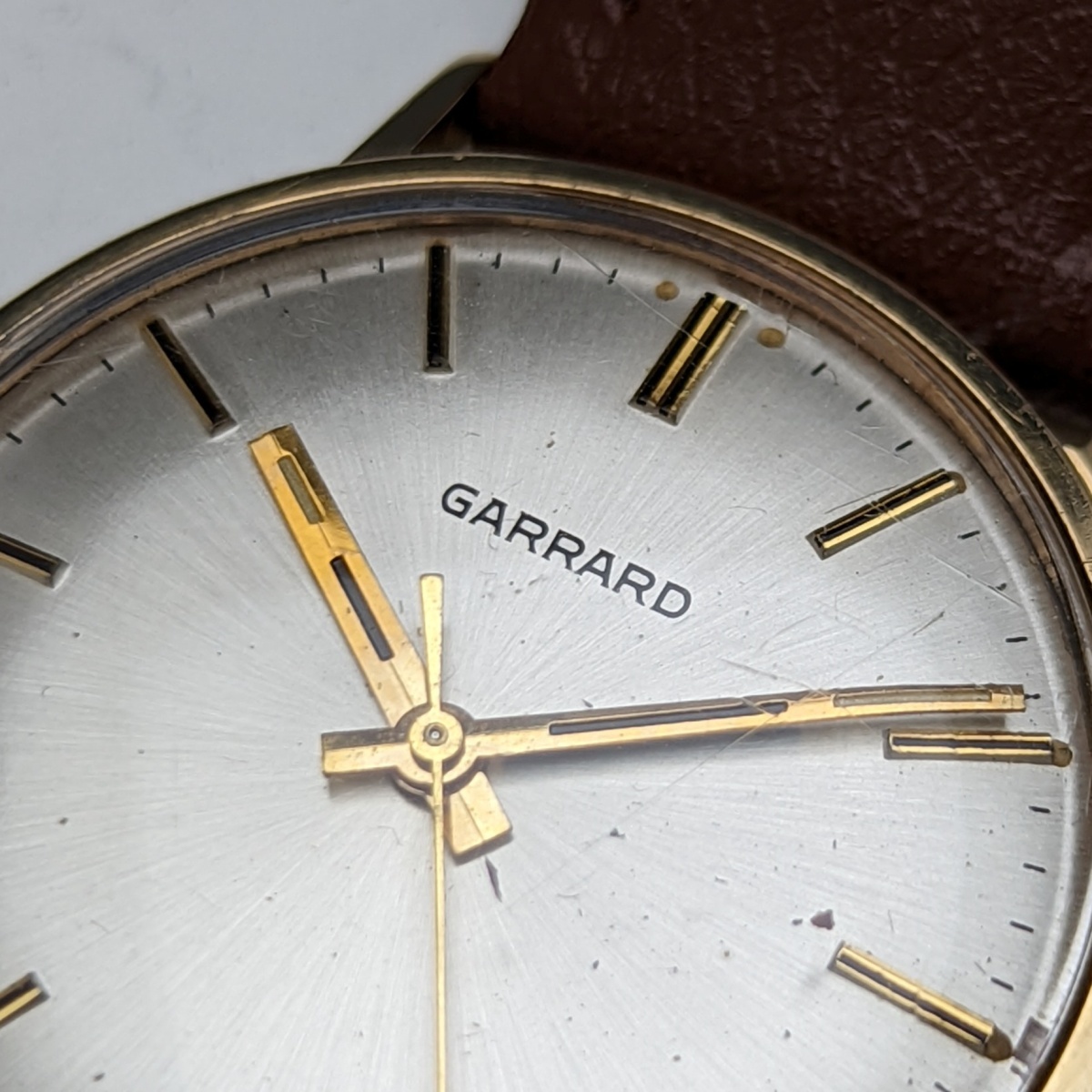 1981 year Britain Vintage operation excellent garrard K9 pure gold case 3 hands machine gentleman for wristwatch 