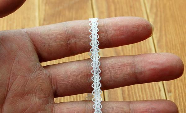 日本製定番 ヤフオク! - LACEの館 極細0.5cm巾オフ白両山トーション(100m) 得価安い