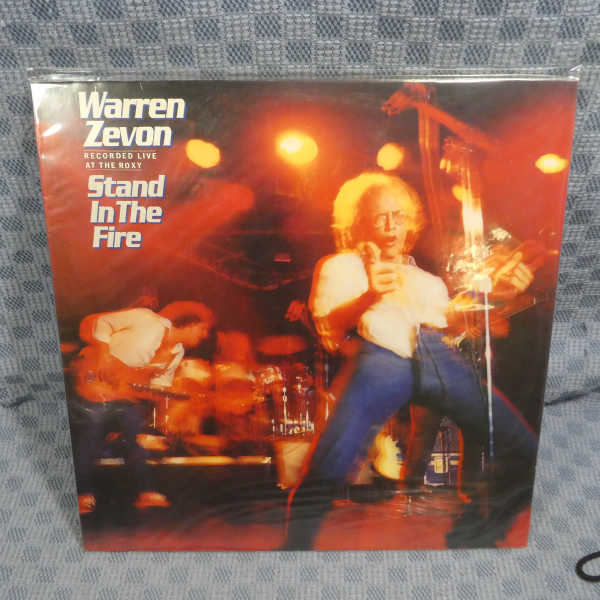 VA262●519/WARREN ZEVON「STAND IN THE FIRE」LP(アナログ盤)_画像1