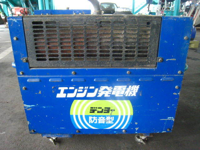 岡山発1040240300018※動作確認済○デンヨー○小型発電機 岡山発1040240300018※動作確認済○デンヨー○小型発電機