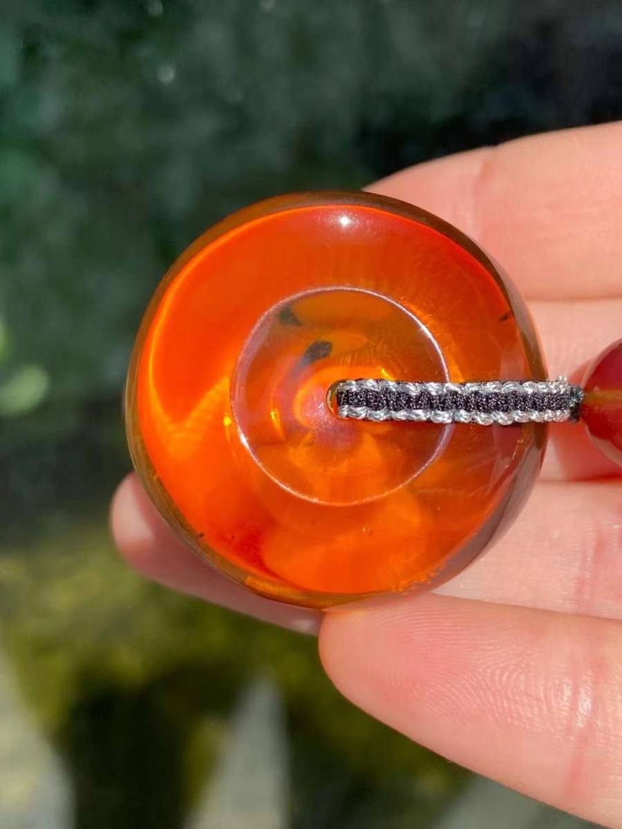 琥珀(バーマイト) Amber (Burmite) ビルマ琥珀 ミャンマー産琥珀