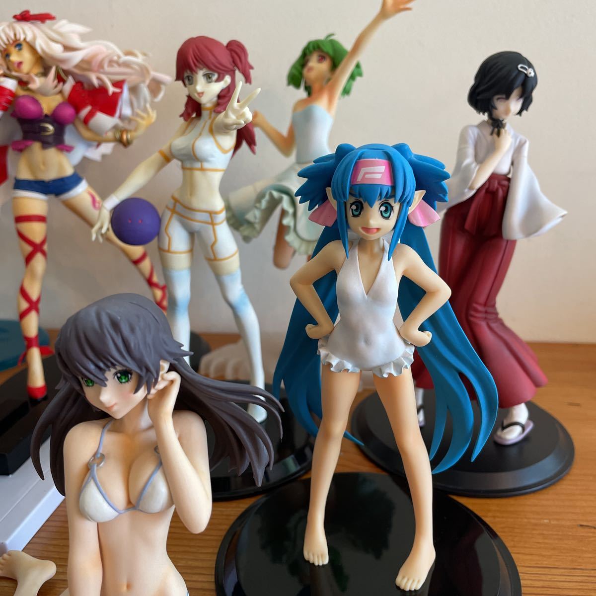 美少女 フィギュア まとめ売り エヴァンゲリオン ガンダム マクロスF Yahoo!オークション - 箱無 美少女系 フィギュア まとめ売り