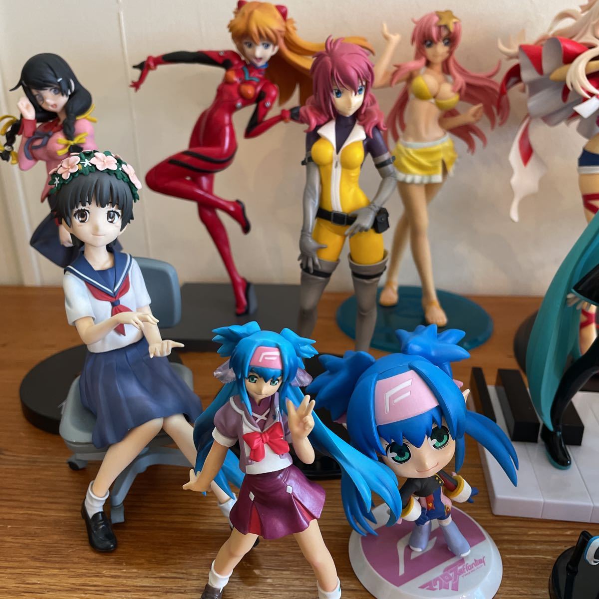 美少女 フィギュア まとめ売り エヴァンゲリオン ガンダム マクロスF Yahoo!オークション - 箱無 美少女系 フィギュア まとめ売り