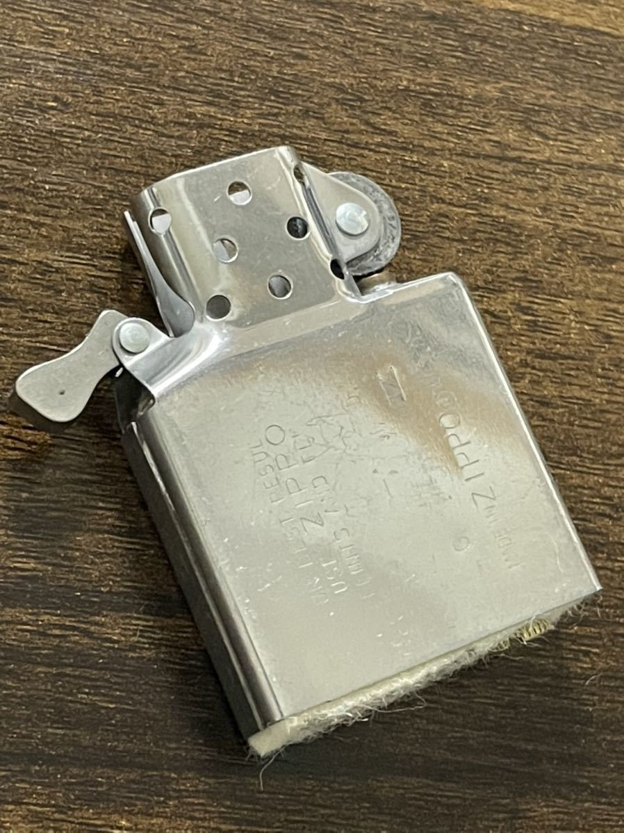 zippo Off Road Specialty 4WD ゴールド ダスト 年代物 1994年製 SINCE 1932 Four Wheel Drive シルバーインナー 1993年製 ケース 保証書_画像8