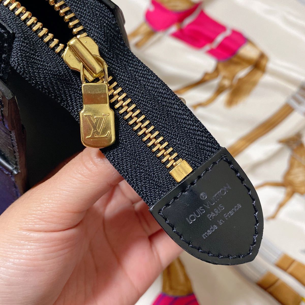 最終価格】美品 ルイヴィトン LOUIS VUITTON エピリヴィエラ 黒