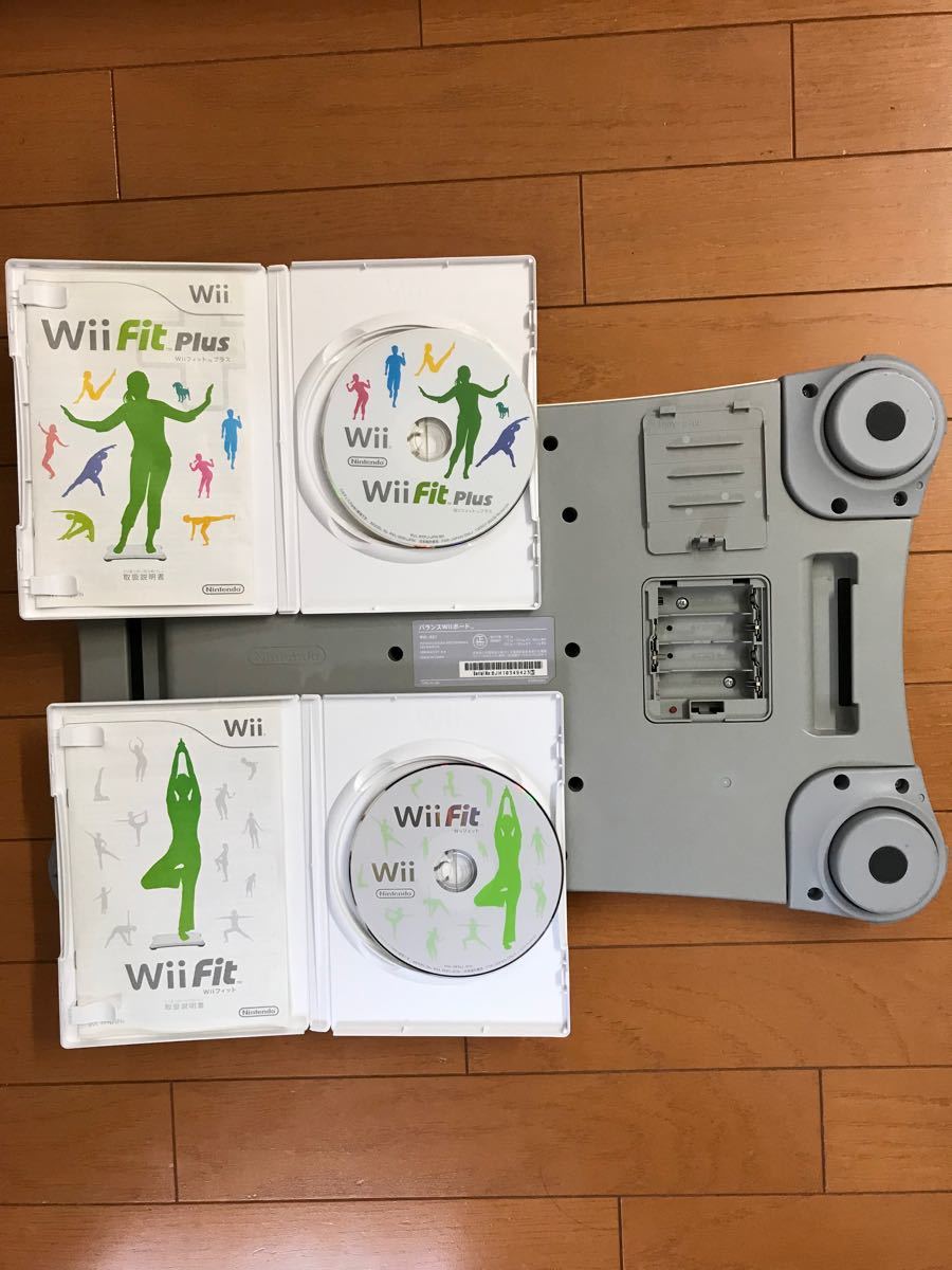 Wii fit . wii fit plus . バランスwiiボード　3点セット