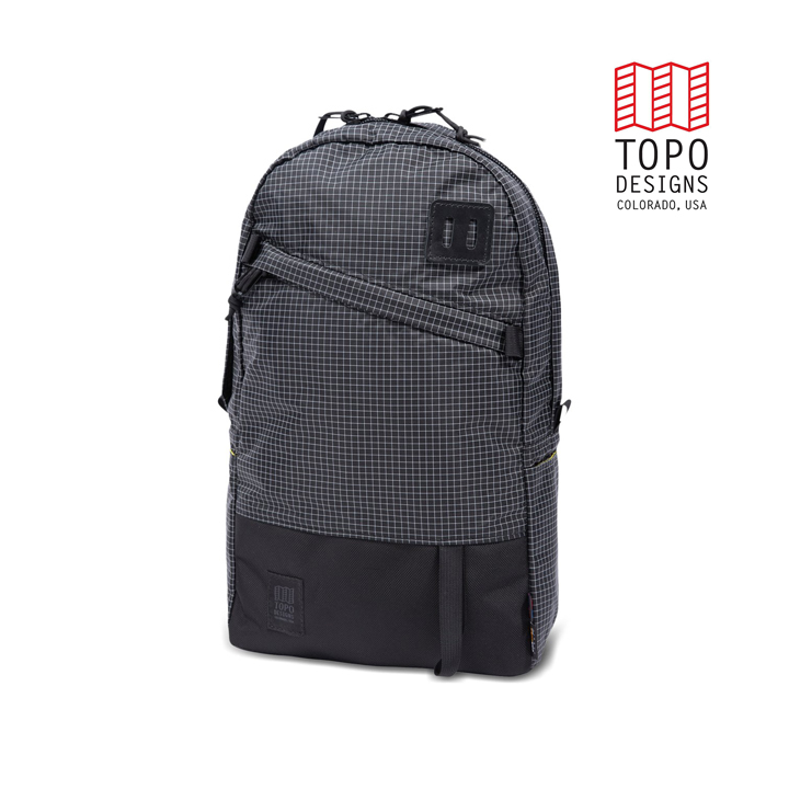 TOPO DESIGNS トポデザイン Daypack デイパック ブラック/ホワイトリップストップ tddps19bkwhrp