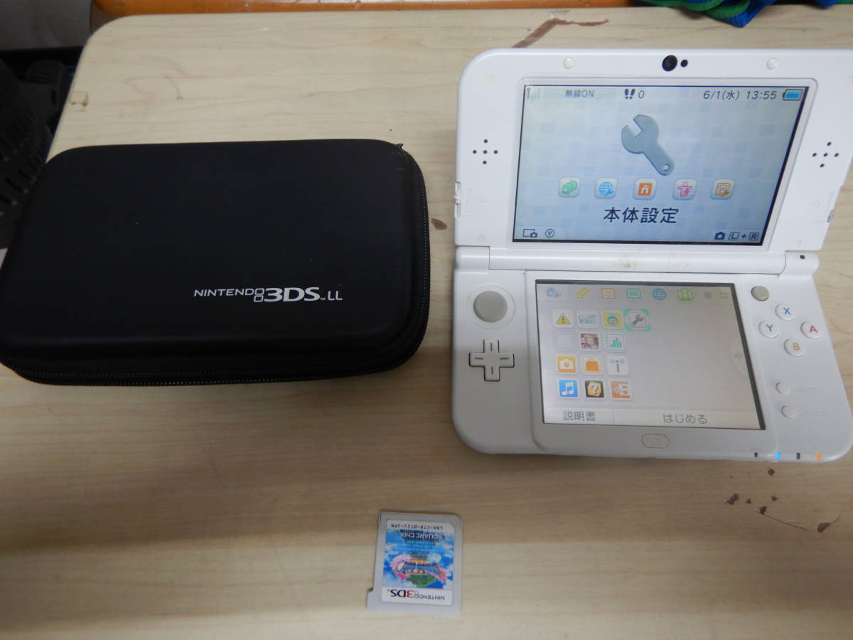 New ニンテンドー3DS LL本体 白 ソフト ケース付き タッチペン無し