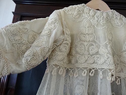 Grace アンティーク フランス 1900年頃 ギュピール と アイ Grace アンティーク フランス 1900年頃 ギュピール と アイ