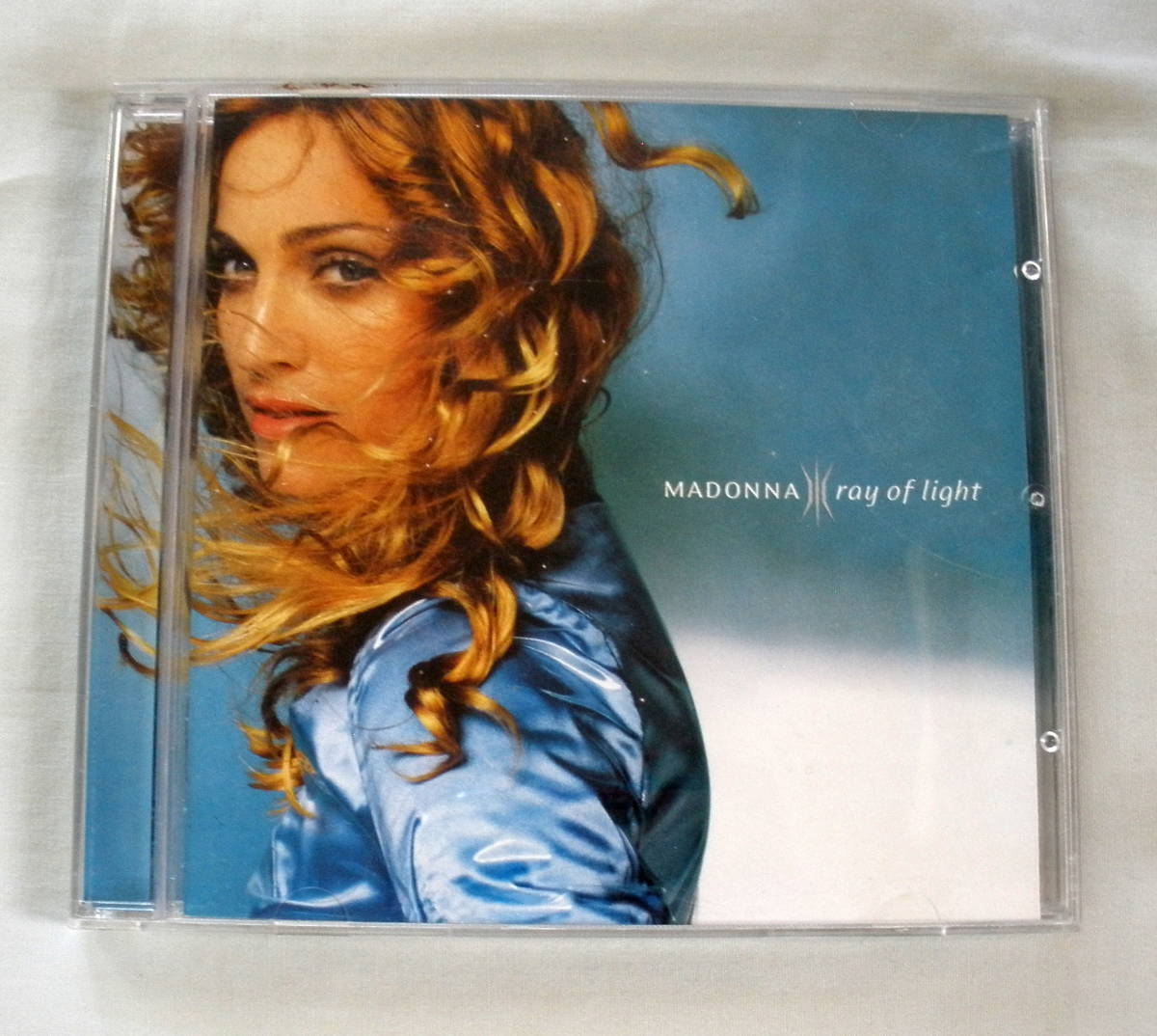 ★【中古ＣＤ】♪　Ray of Light　♪　Madonna（マドンナ）♪　_画像1