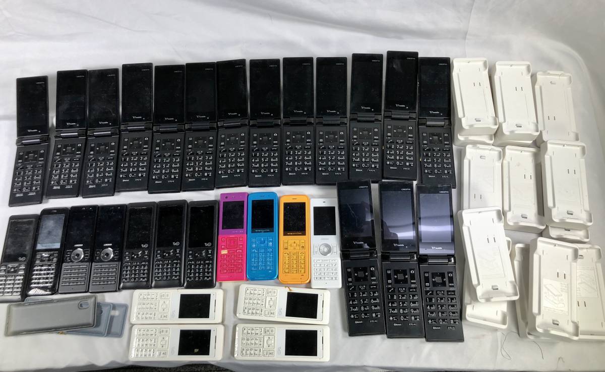 中古/大量/ジャンク扱い】ガラケーまとめ ガラパゴスケータイ