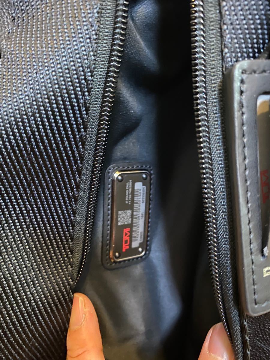 SALE/60%OFF】【SALE/60%OFF】TUMI 本革☆ボディーバッグ ボディー