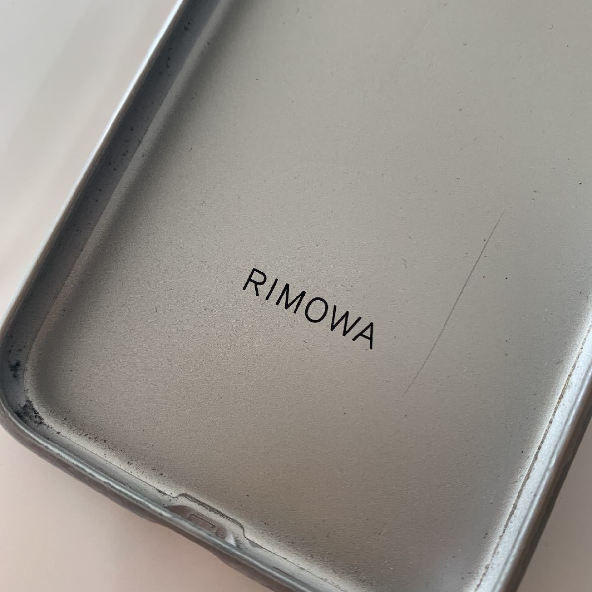 iPhoneケース RIMOWA