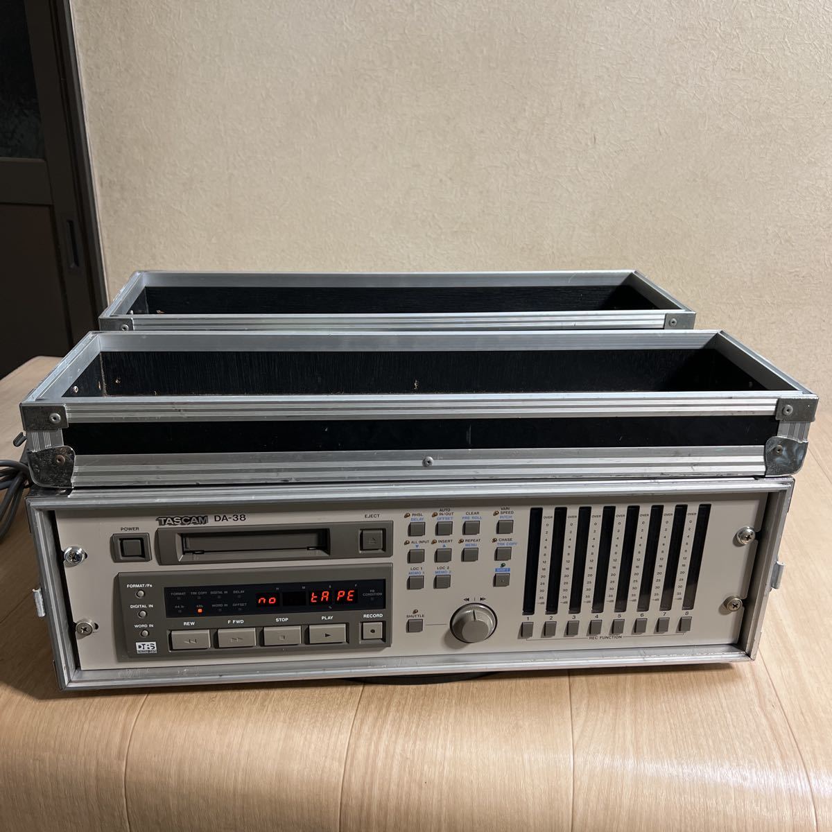 TASCAM DA-38 デジタル 8ch MTR 器材 | endageism.com