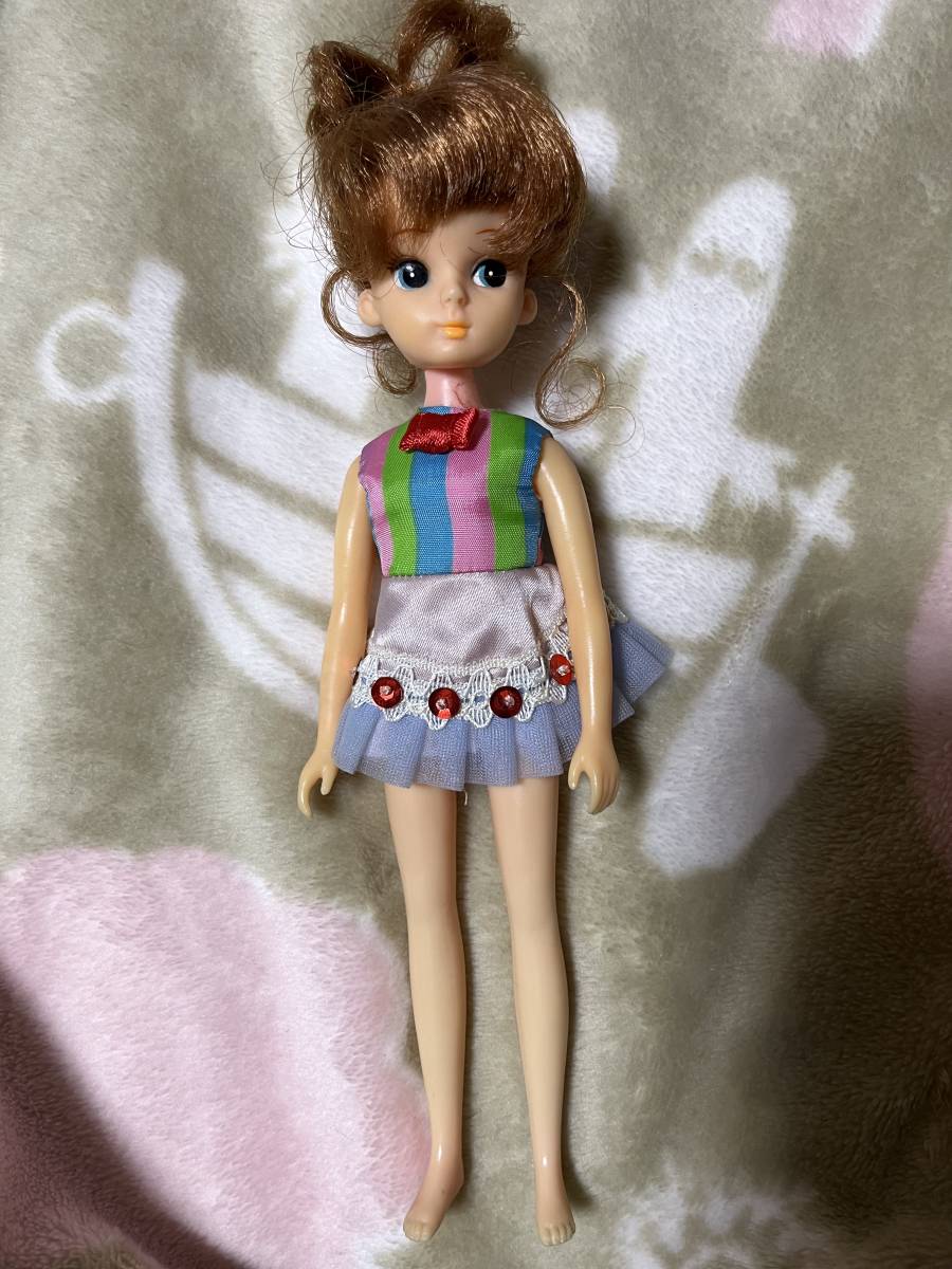 アップヘアリカちゃん www.esole.eu