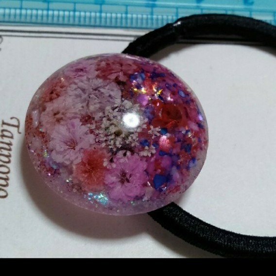 ヘアゴム ハンドメイド レジン  かすみ草 レースフラワー L★ 赤 ピンク色系