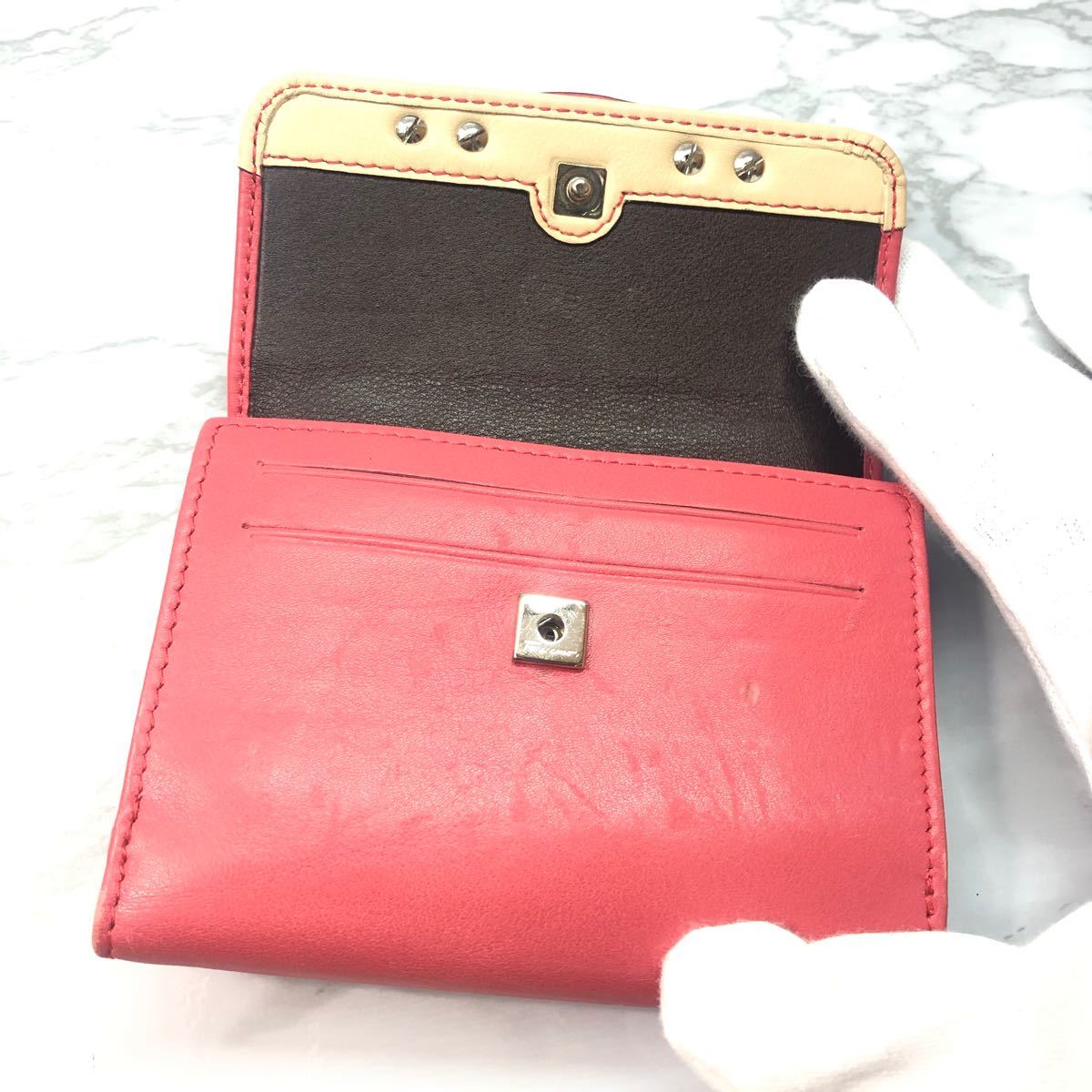比較的美品】Ferragamo フェラガモ リボン 三つ折財布 コンパクト