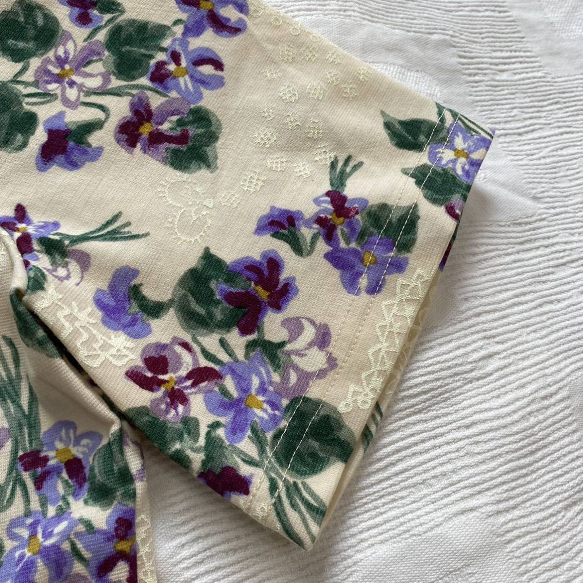 [ beautiful goods ]KEITA MARUYAMA Keita Maruyama * flexible material floral print short sleeves cut and sewn eggshell white unbleached cloth size 2 a22060810