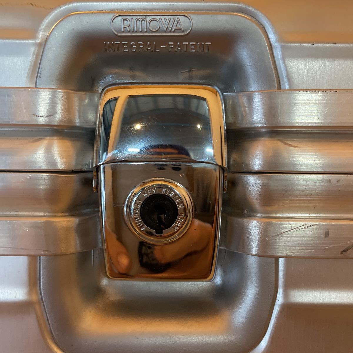 RIMOWA リモワ ドイツ製 ヴィンテージ キャリーケース トパーズ RIMOWA リモワ ドイツ製 ヴィンテージ キャリーケース トパーズ