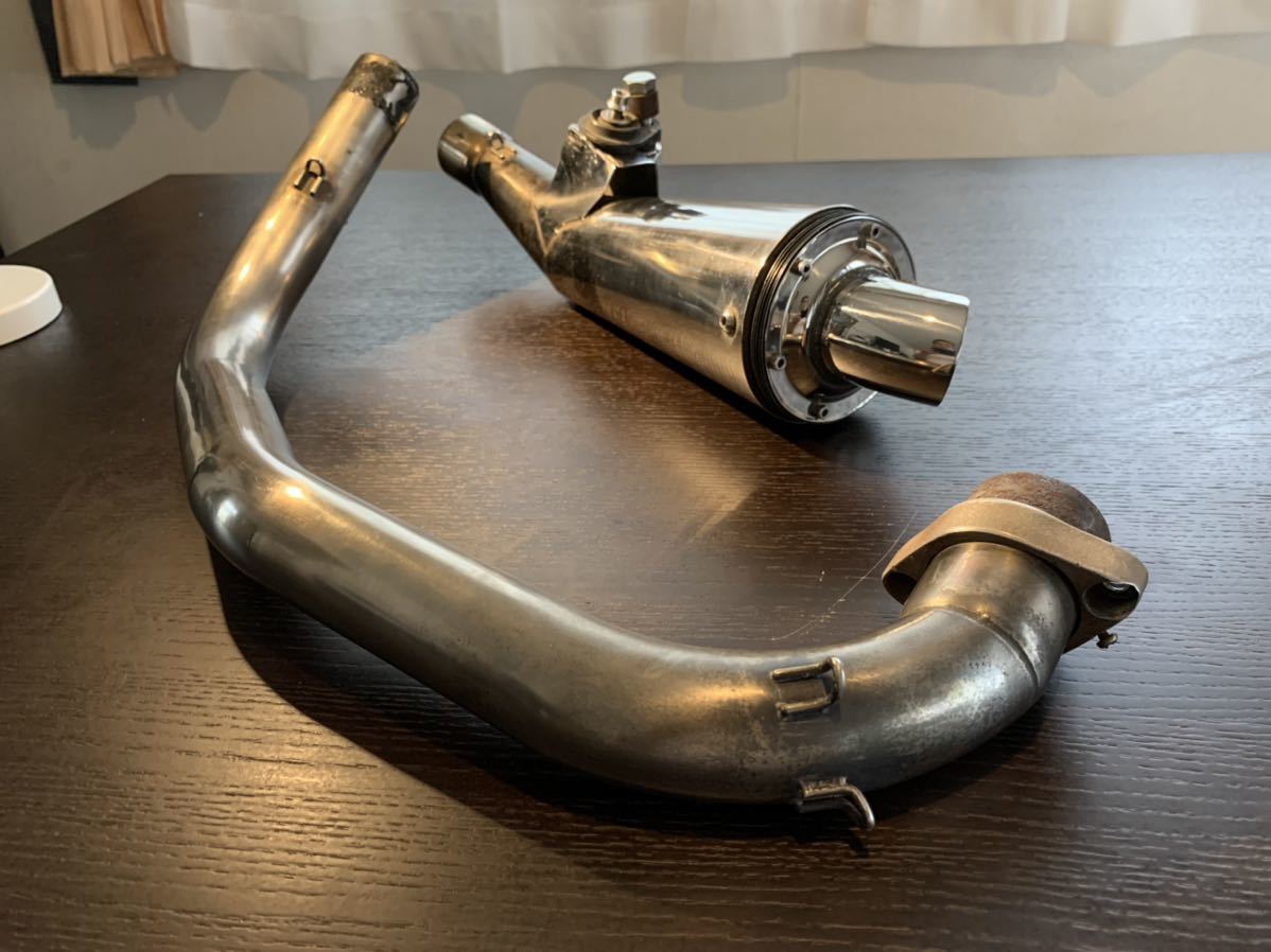 ベルトラン ショートタイプマフラー SR400 の商品詳細 ベルトラン ショートタイプマフラー SR400 の商品詳細