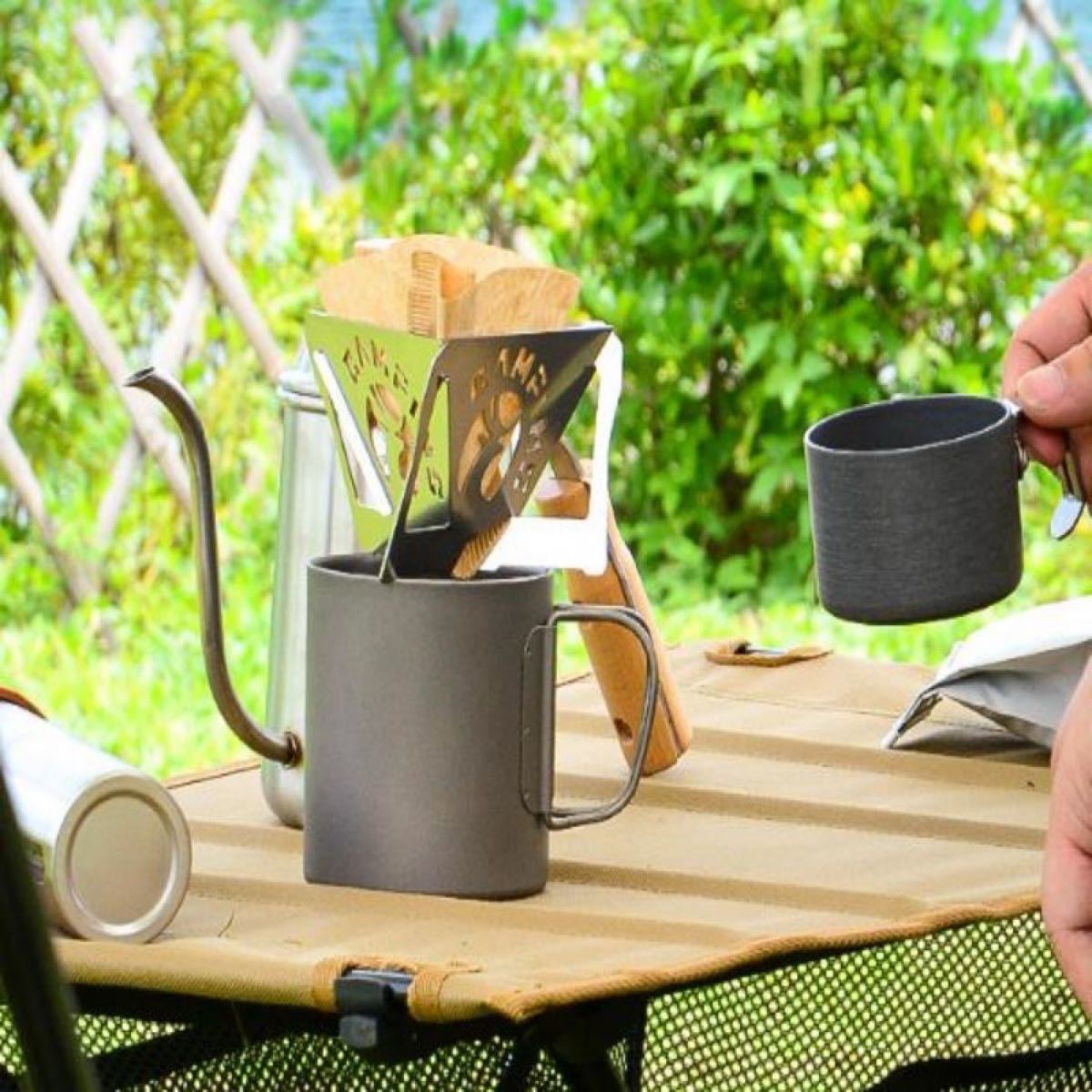 コーヒードリッパー 収納袋付き 折り畳み式 本格コーヒー 軽量 アウトドア 珈琲 キャンプ コンパクトコーヒードリップ ステンレス