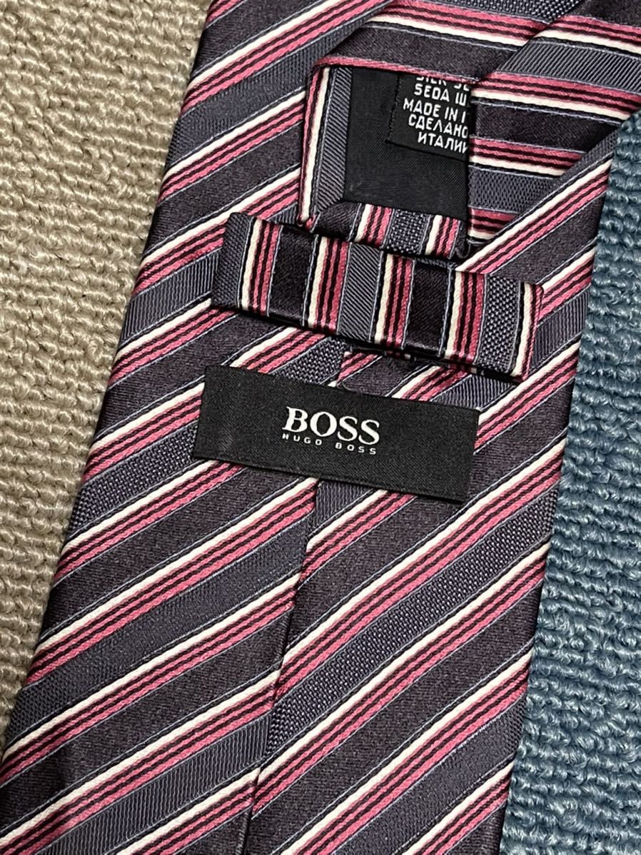 ほぼ未使用 ″HUGO BOSS″ ヒューゴボス ストライプ ブランドネクタイ 206376_画像3