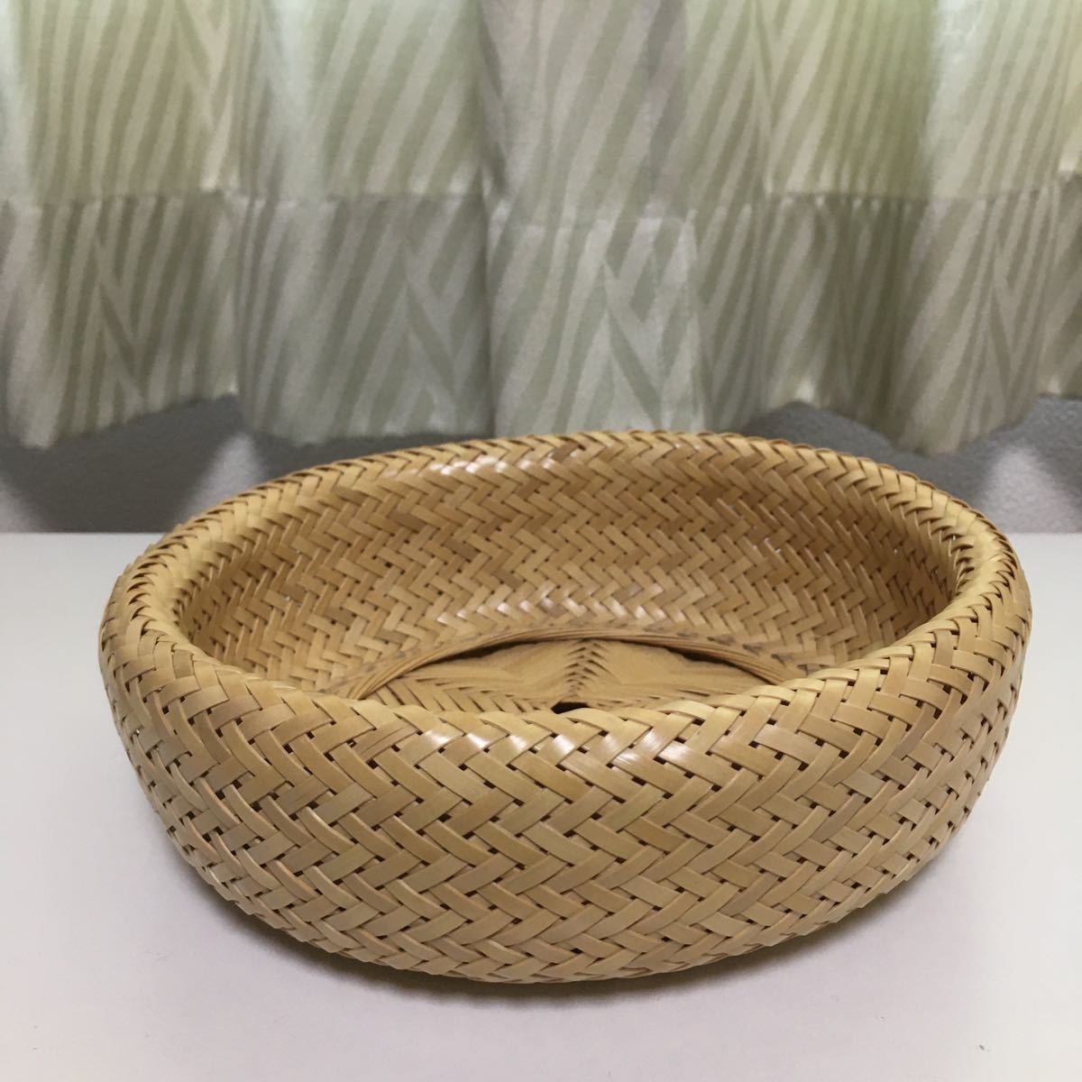 竹細工 籠 ハンドメイド 手づくり 白竹 新品   天然素材 小物入れ  昭和レトロ 編み かご 竹籠 アウトレット ⑥