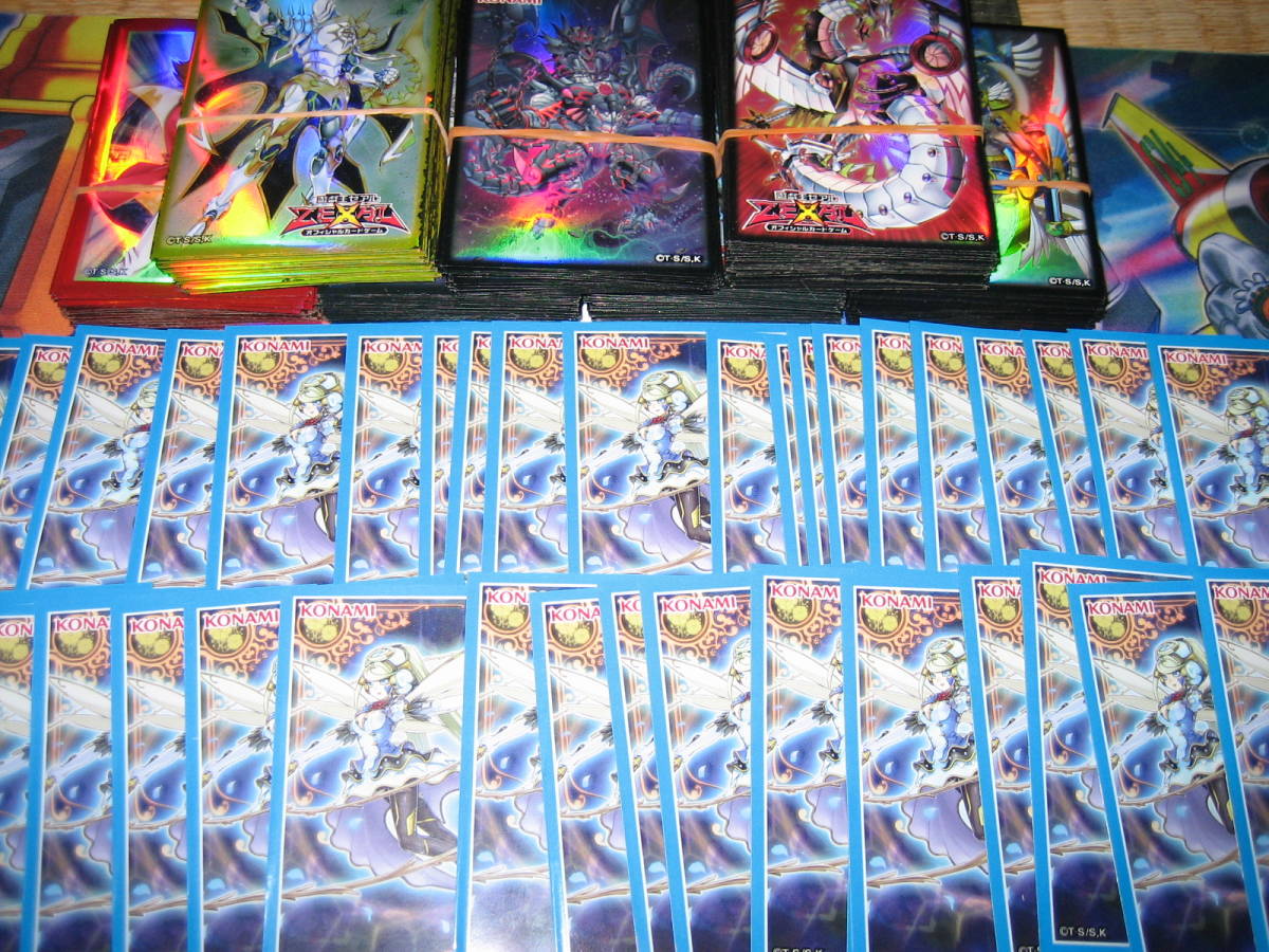 大量スリーブ・1円売り切り!遊戯王・公式スリーブ・カード 大量スリーブ・1円売り切り!遊戯王・公式スリーブ・カード