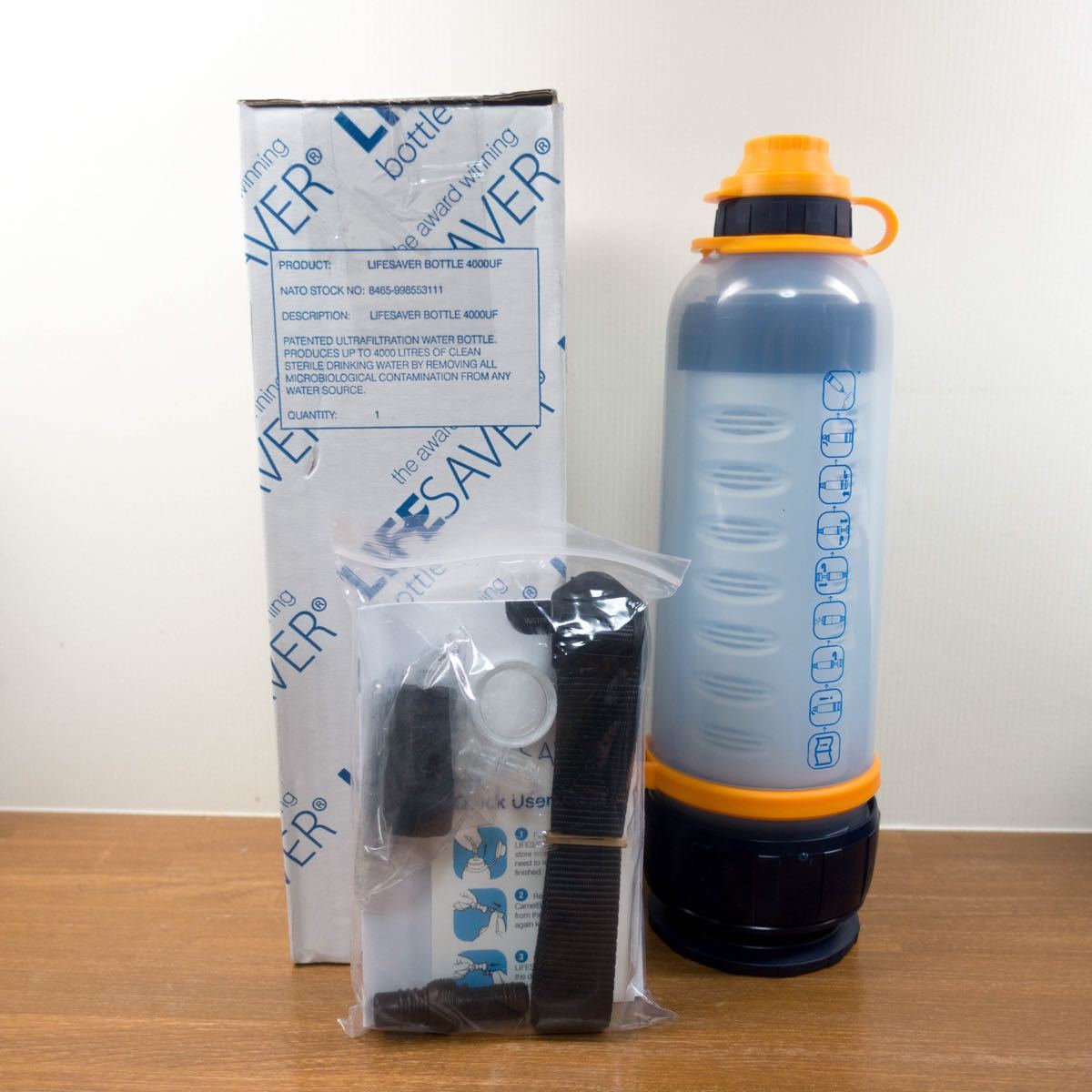 箱訳あり 新品未使用 LIFESAVER BOTTLE 4000UF 携帯浄水器 英国 災害