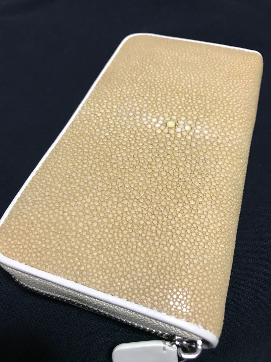 正規品質保証】 スティングレイ革 ブラック 長財布 バネホック 1枚革