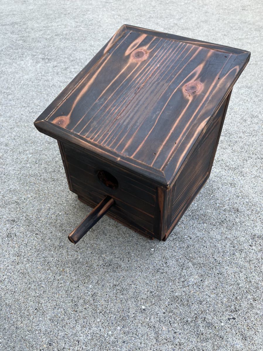  wild bird nest box hand made . Japanese cedar persimmon . painting 