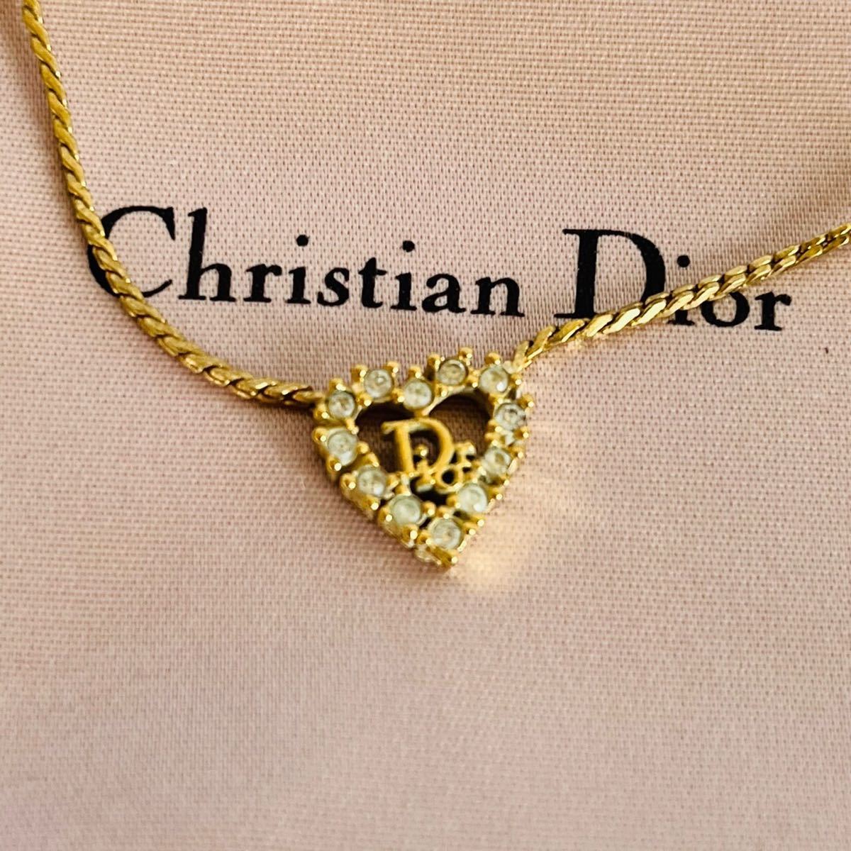 【人気】ディオール　Dior ネックレス　ゴールド　ハート　カラーストーン　ロゴ クリスチャンディオール ラインストーン